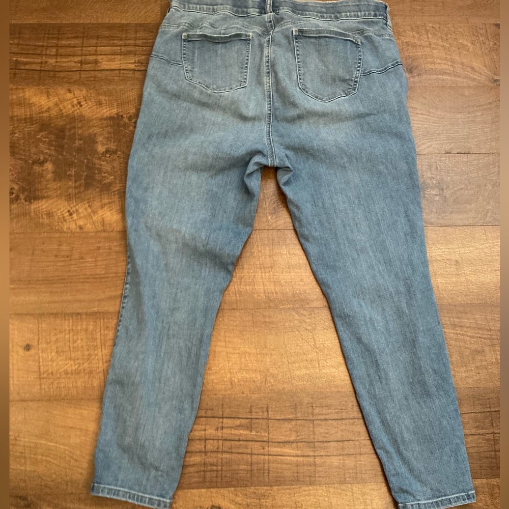 TORRID Bombshell Premium Stretch Skinny Jeans Curve Plus Women’s 18 - Picture 8 of 13